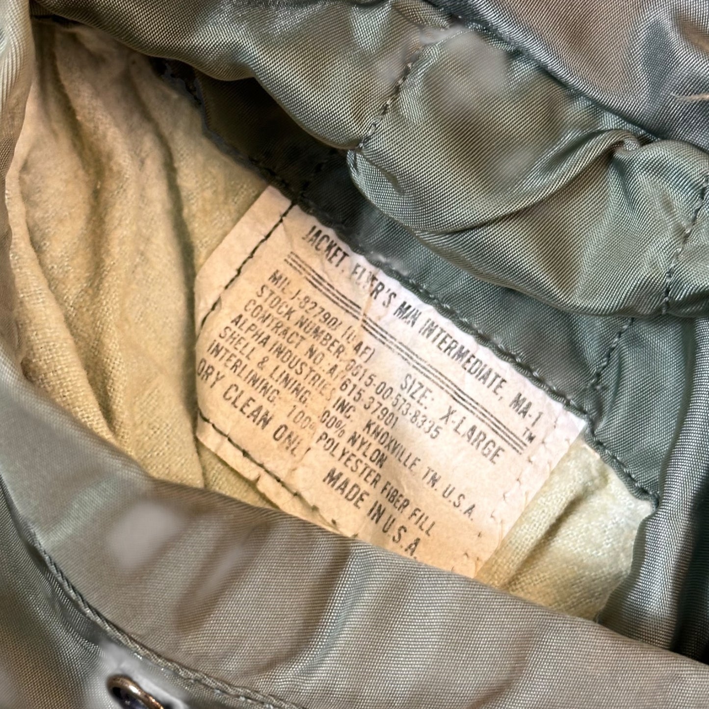Alpha Industries 80s MA-1 Flight Jackey