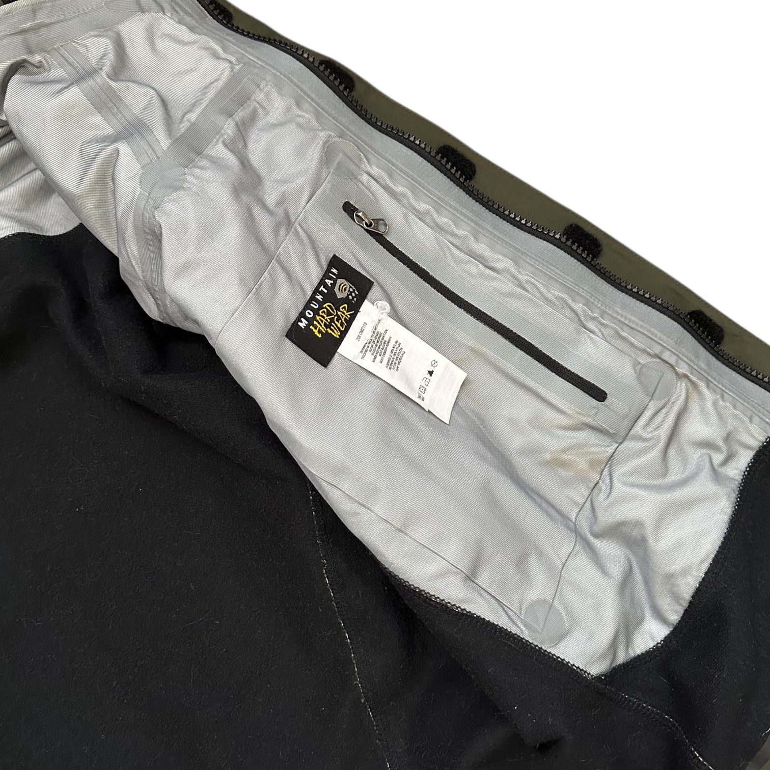 Mountain Hardwear Khaki Green Conduit Softshell Jacket